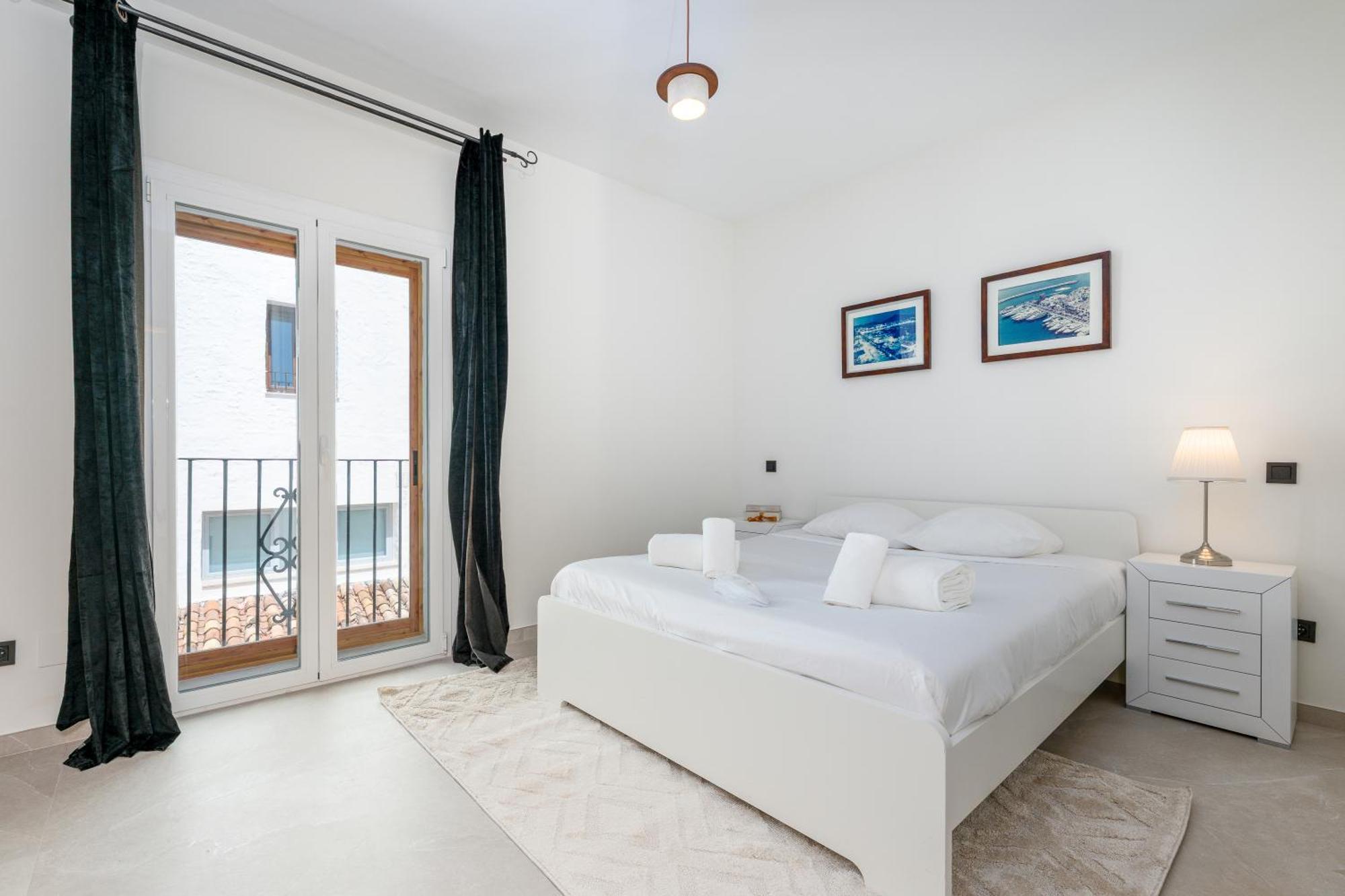 243-Fully Renovated-Puerto Banus Marbella Front Line Penthouse Apartment Exterior foto