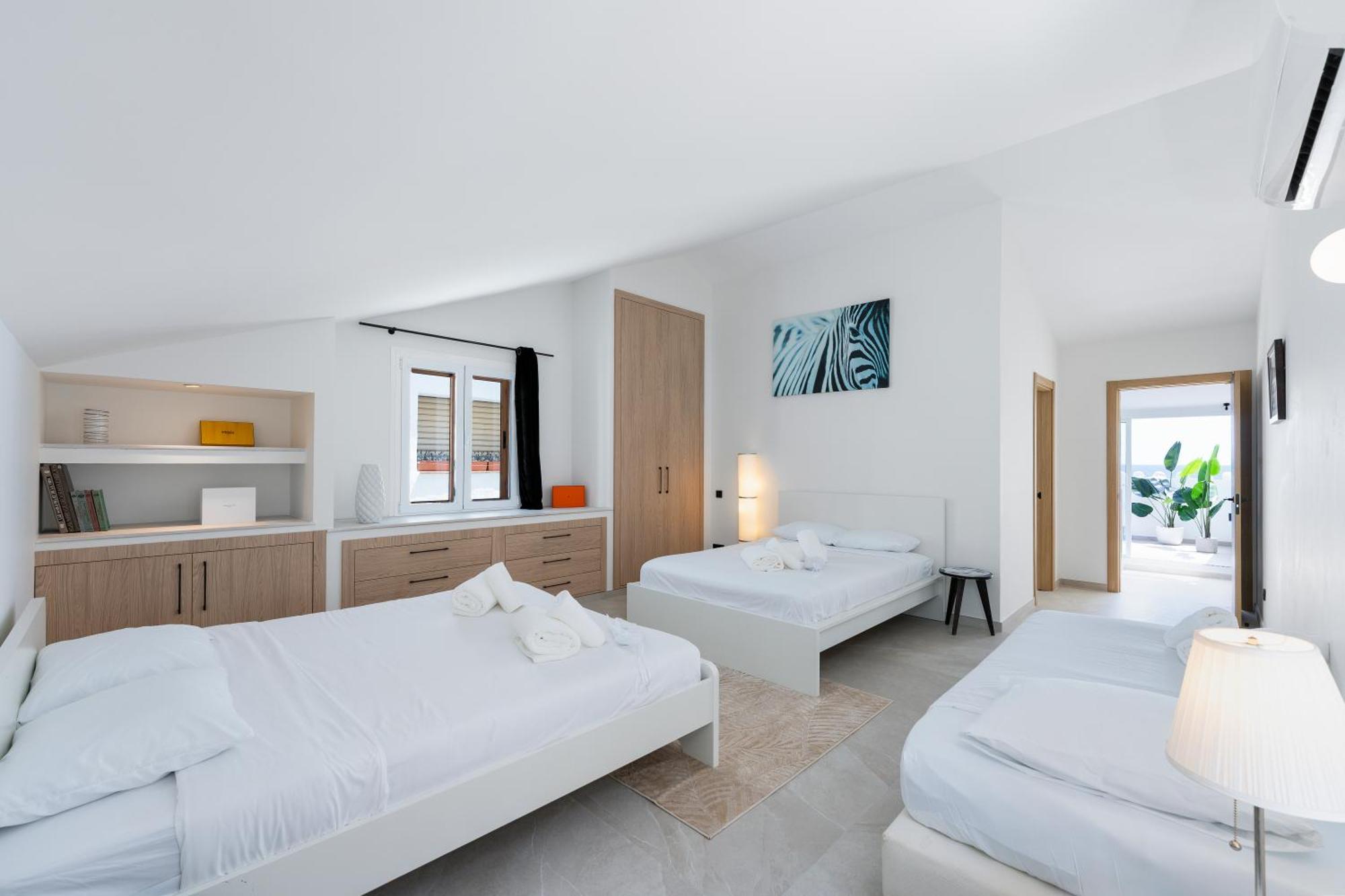 243-Fully Renovated-Puerto Banus Marbella Front Line Penthouse Apartment Exterior foto