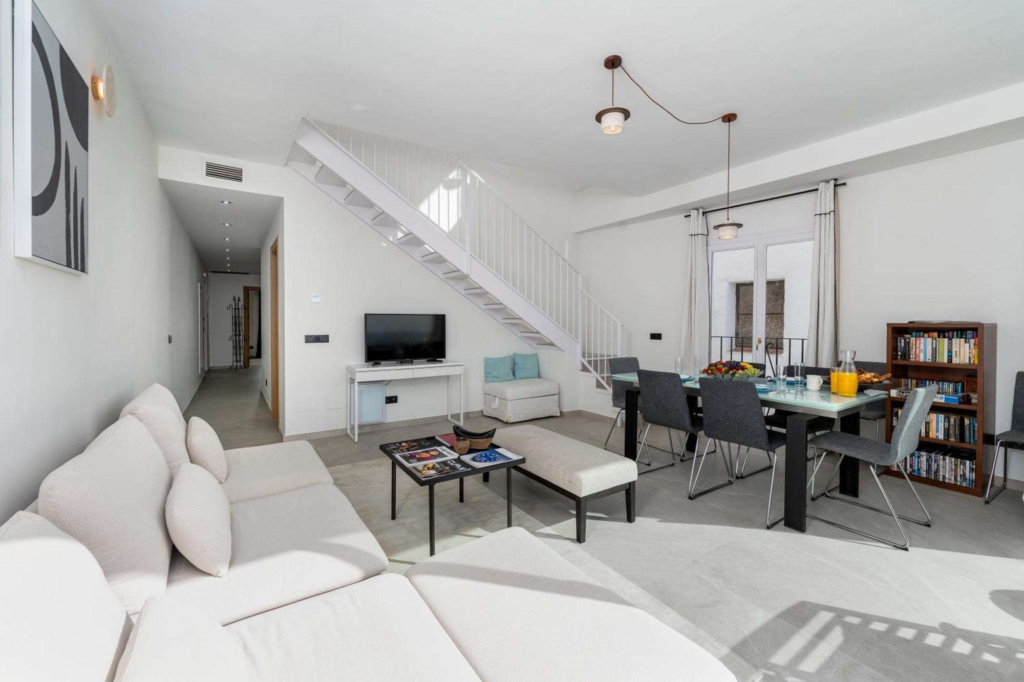 243-Fully Renovated-Puerto Banus Marbella Front Line Penthouse Apartment Exterior foto
