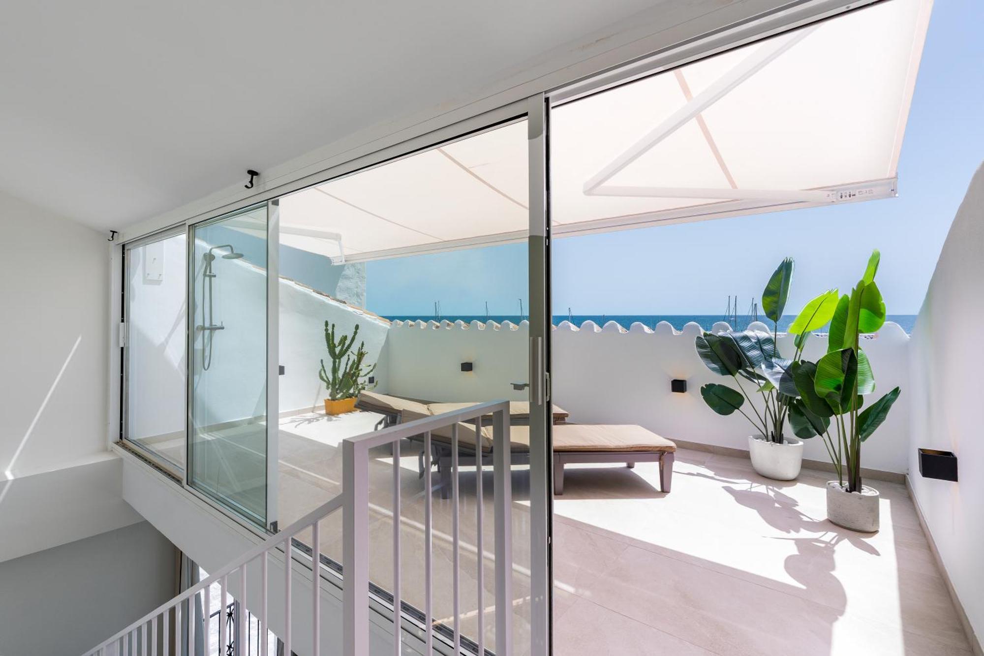 243-Fully Renovated-Puerto Banus Marbella Front Line Penthouse Apartment Exterior foto
